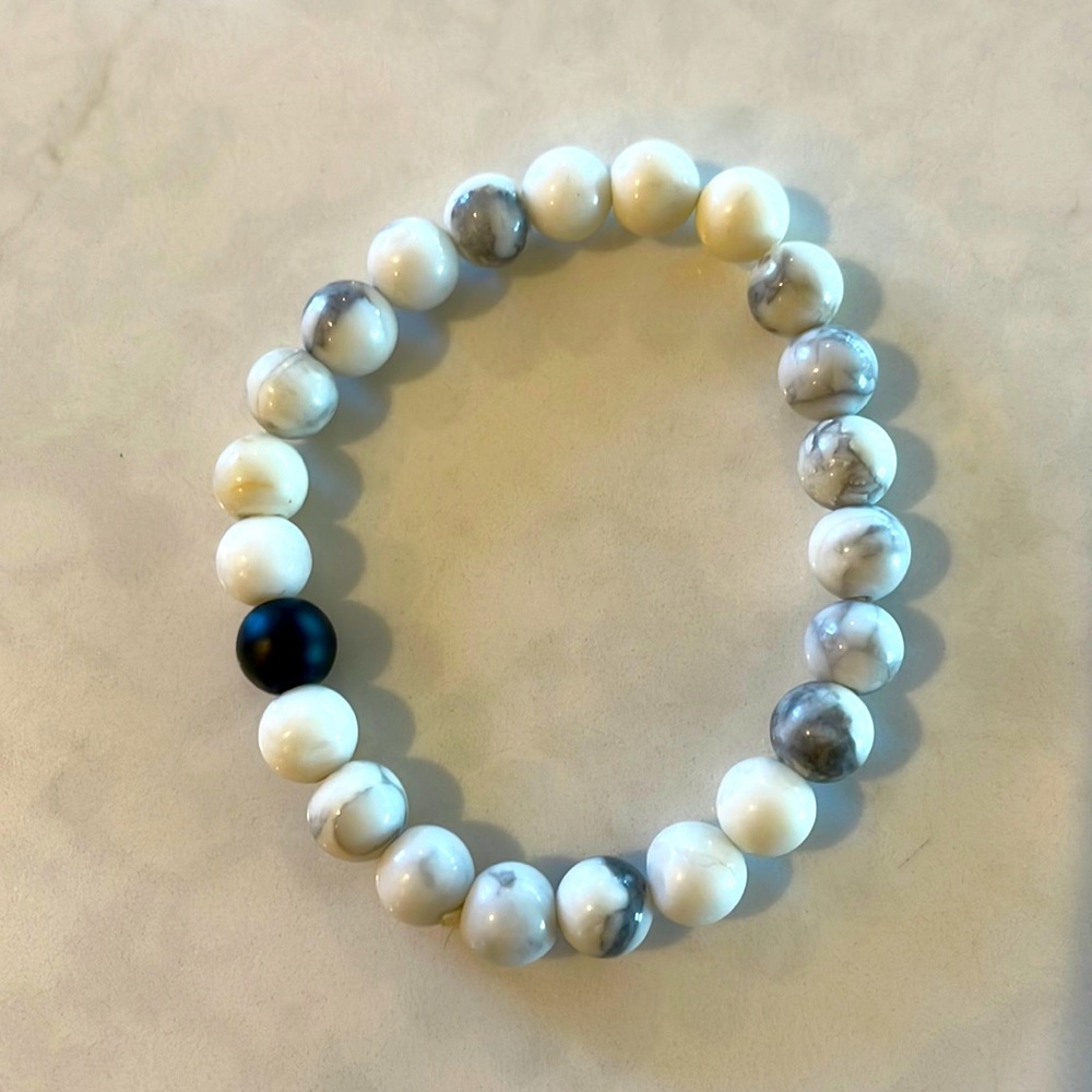 Beaded bracelet